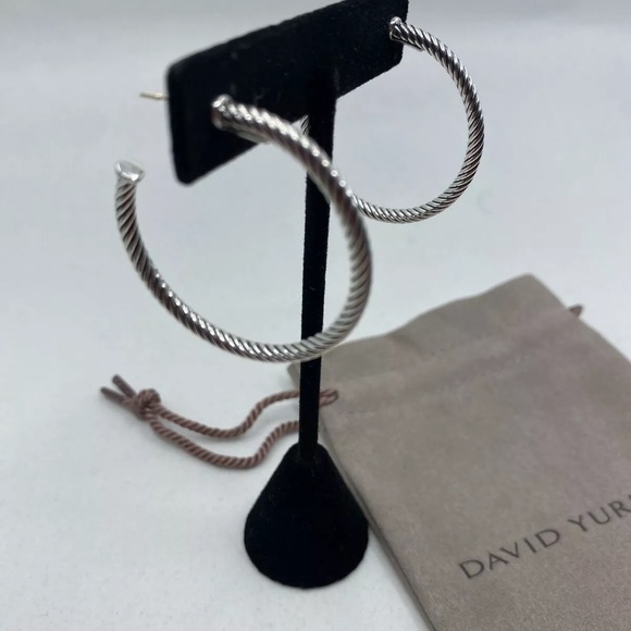 David Yurman Medium Cable Hoop Earrings 1.5" - Picture 7 of 11